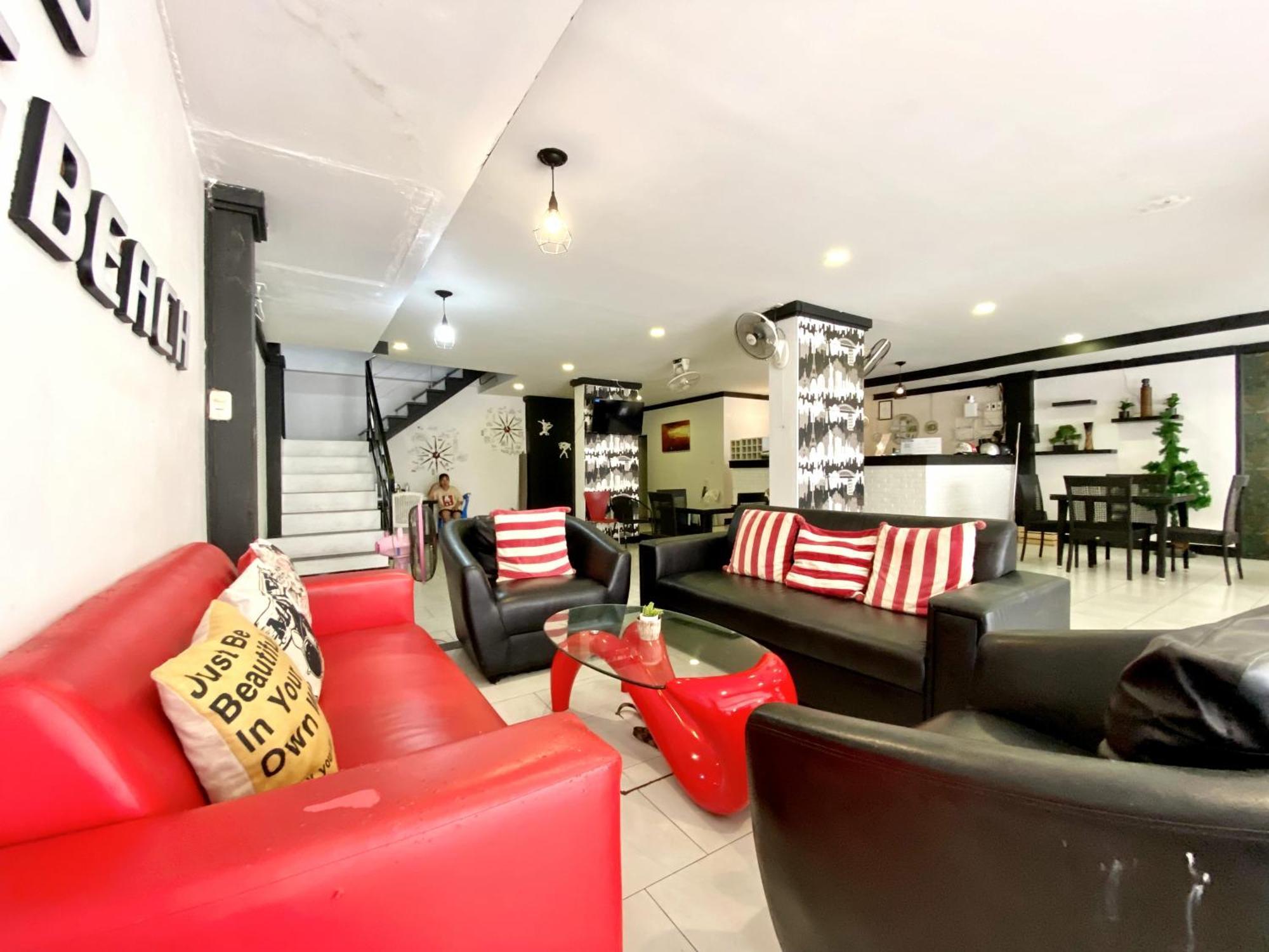 Beachwalk Patong Exterior photo